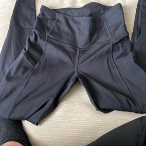 Black Lululemon Leggings size 4